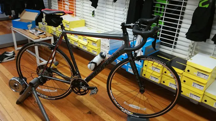 Central Wheel Bicycle Shop Picture 5
