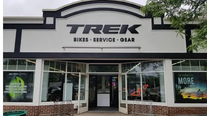 Trek Bicycle Newington Picture 1
