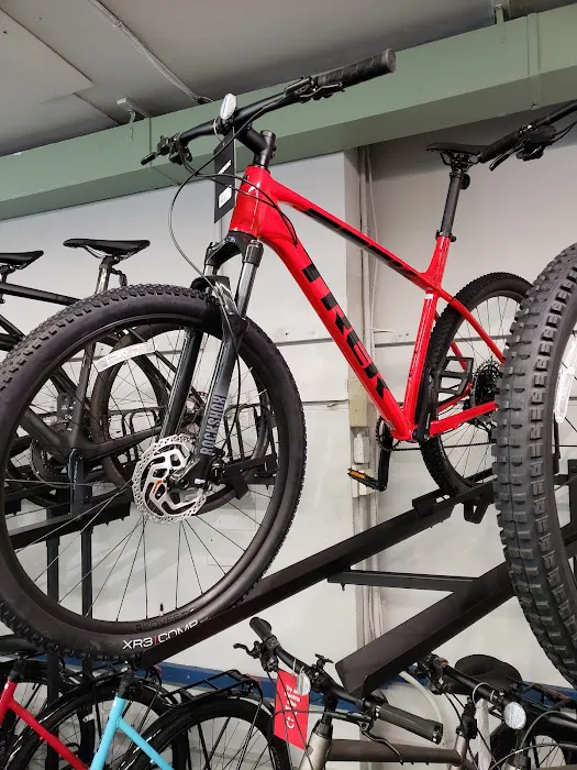 Trek Bicycle Newington Picture 10