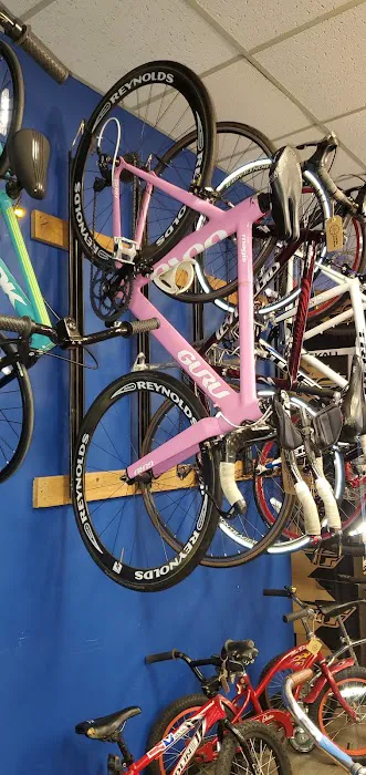 Full Circle Bike Shop Picture 1