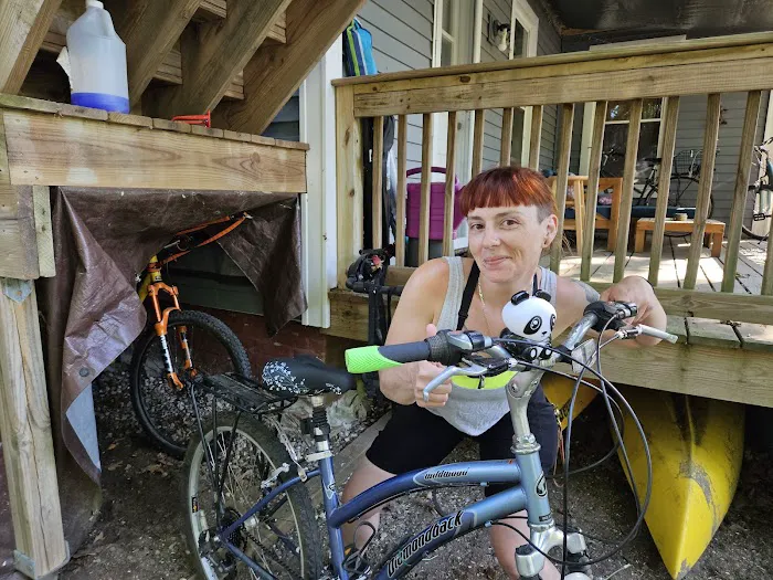 Full Circle Bike Shop Picture 6
