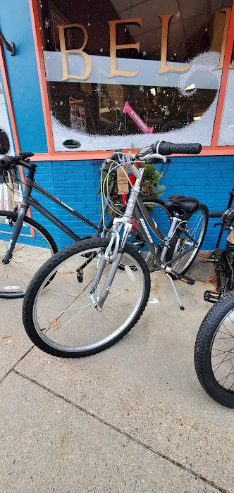 Full Circle Bike Shop Picture 9