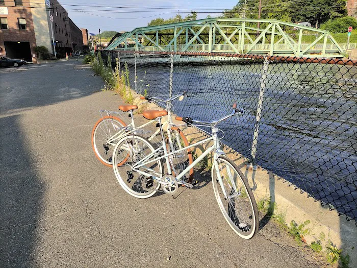 Sadie's Bikes Picture 6