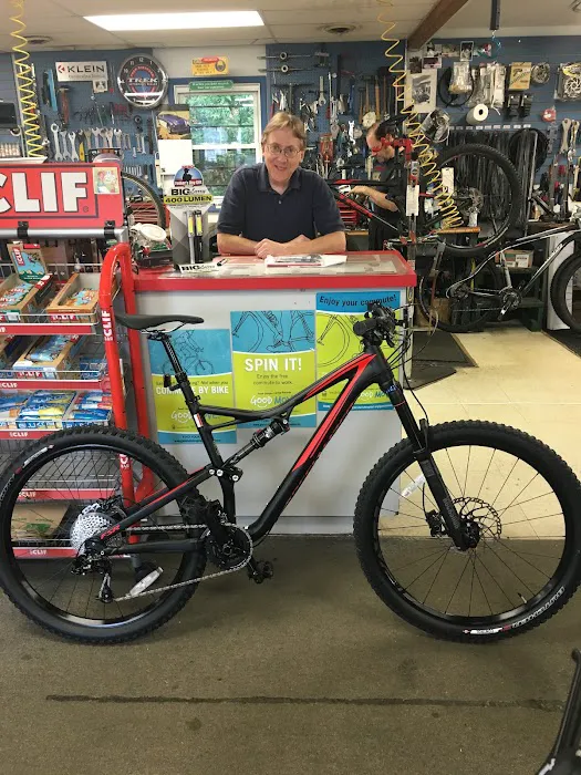 Rick's Bike Shop Picture 1