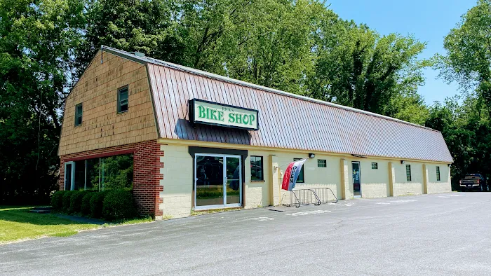 Rick's Bike Shop Picture 2