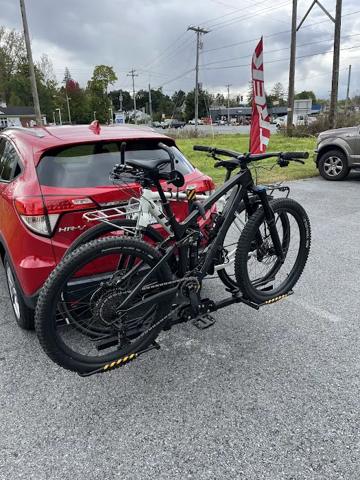 Rick's Bike Shop Picture 5