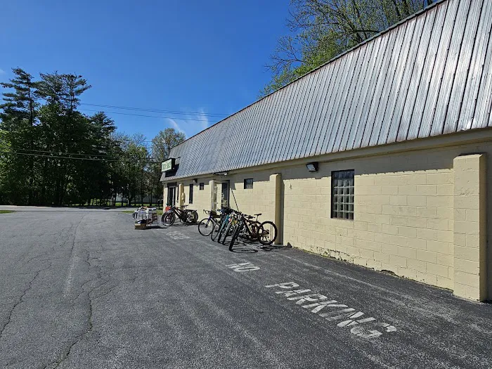 Rick's Bike Shop Picture 8