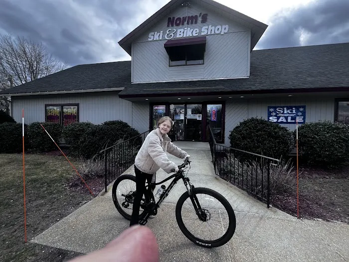 Norm's Ski & Bike Shop Picture 4