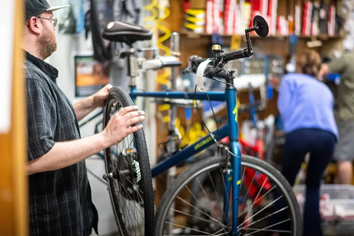 Norm's Ski & Bike Shop Picture 10