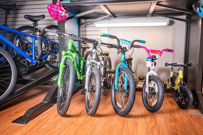 Stedman's Bike Shop Picture 3
