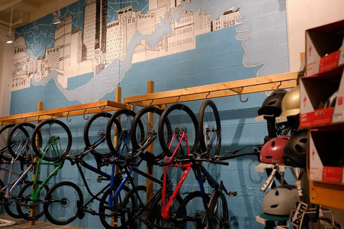 Landry's Bicycles Boston Picture 6