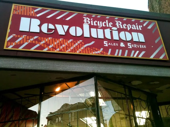 Revolution Bicycle Repair Picture 2