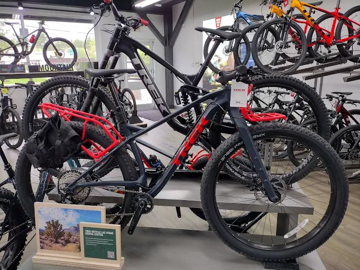 Trek Bicycle Hooksett Picture 4