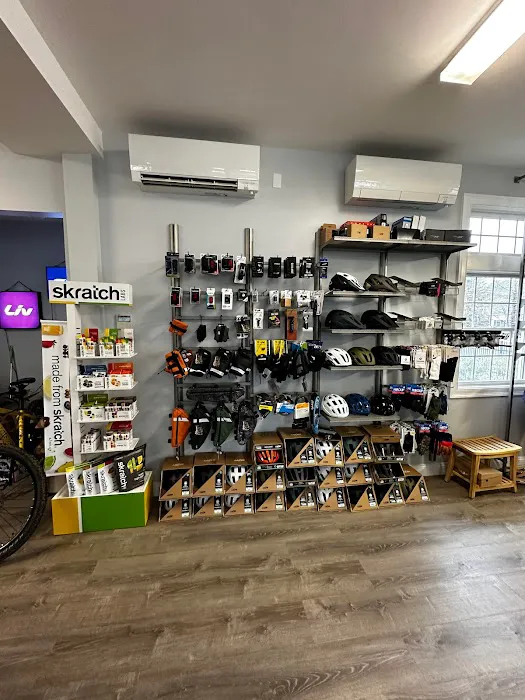 Munroe Velo Bike Shop Picture 8