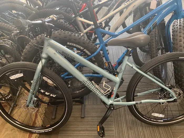 Beverly Bikes Picture 9