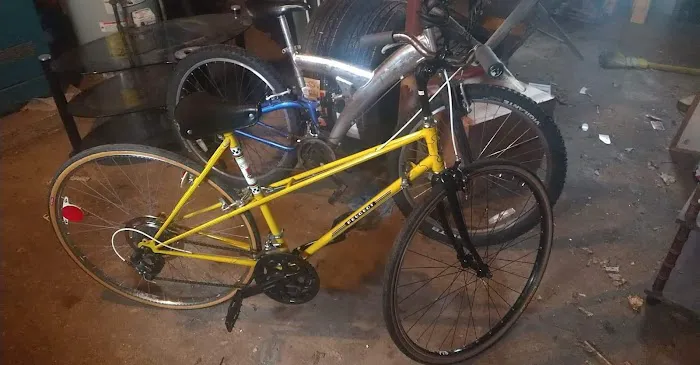 Beverly Bikes Picture 10