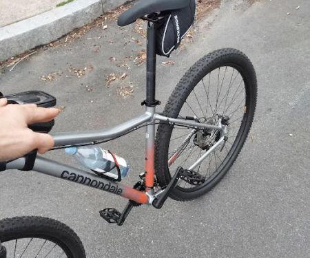 Bike Fixer Stu