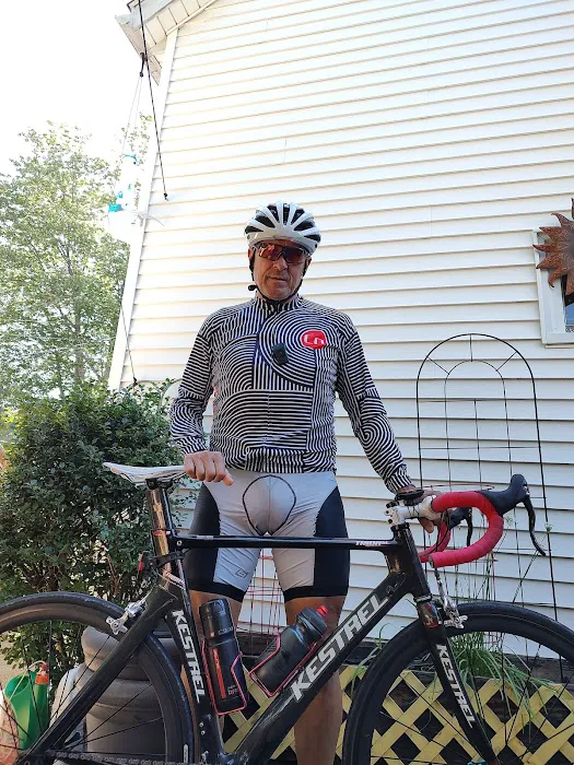 Dover Cyclery LLC Picture 7