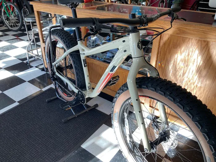 Fast & Happy Bicycles Picture 2