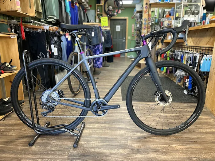 Hitchhiker Bike Shop Picture 9