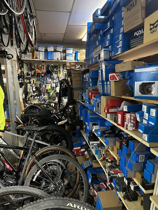 Chucks Bikes Picture 2