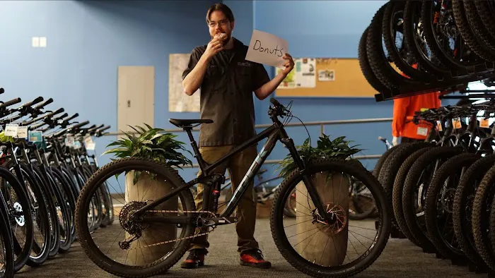 Earl's Cyclery & Fitness Picture 8