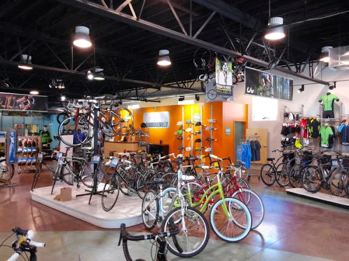 Gorham Bike & Ski Picture 1