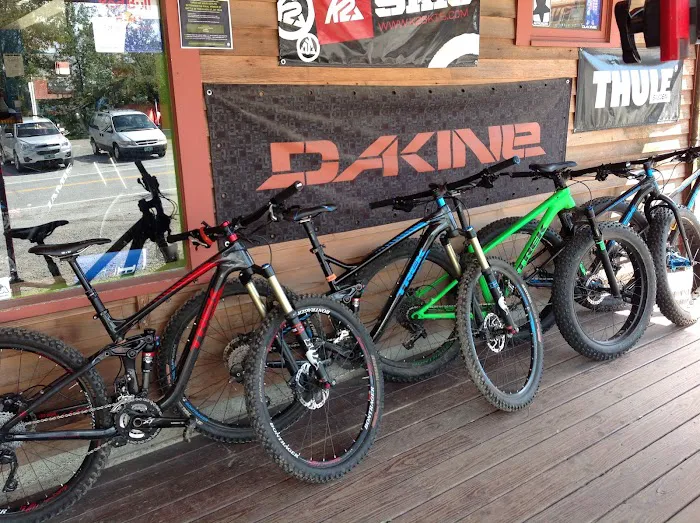 The Jay Cloud Cyclery Picture 5