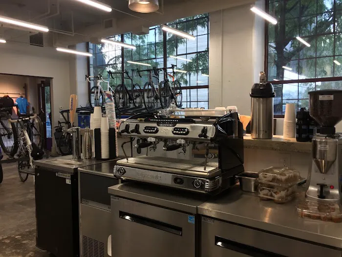 Cadence Cycling - Center City Picture 7
