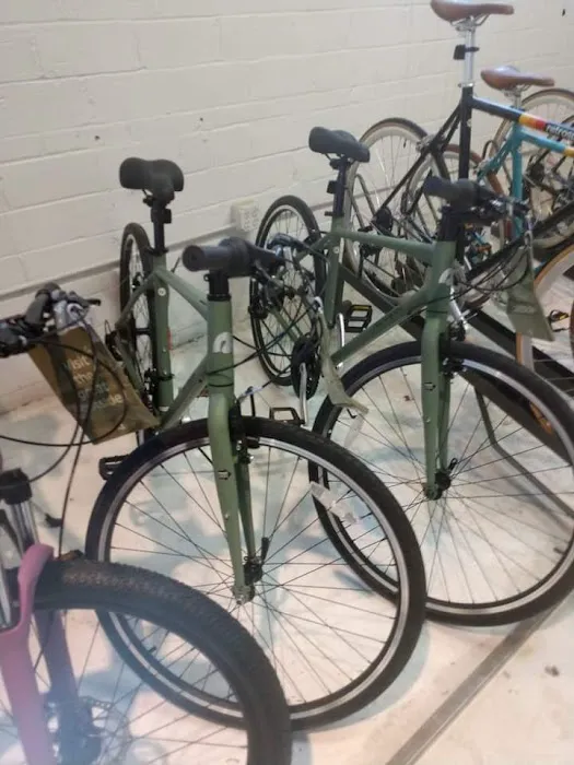 Red Star Bicycles Deep Ellum TX. Picture 2