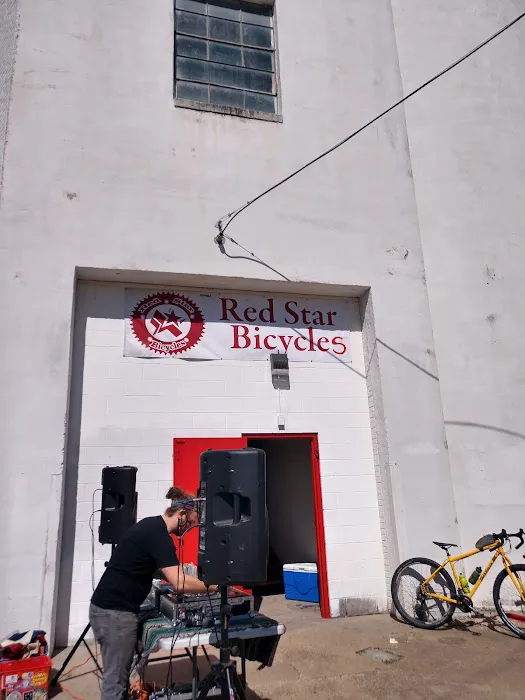 Red Star Bicycles Deep Ellum TX. Picture 1