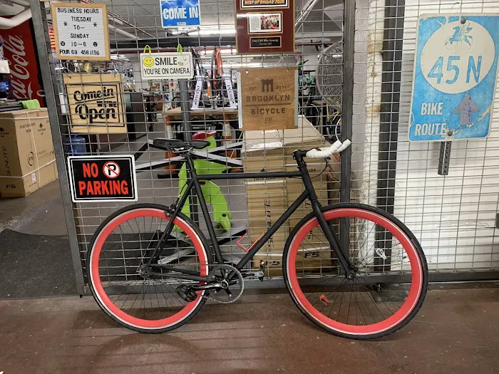 Oak Cliff Bike Synergy Picture 4