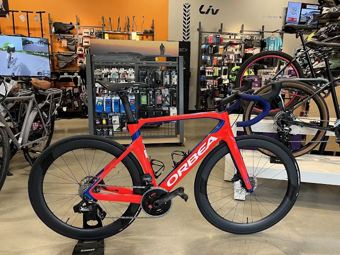 Cadence Cyclery of Preston Hollow Picture 1