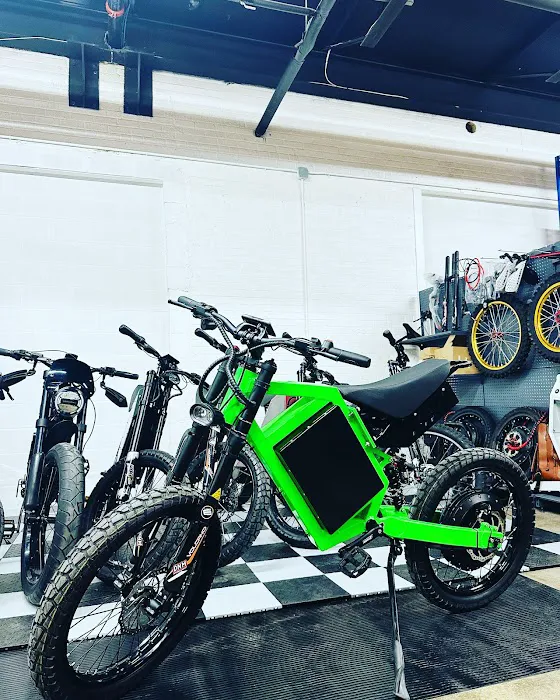 DIRTY EBIKES Picture 8