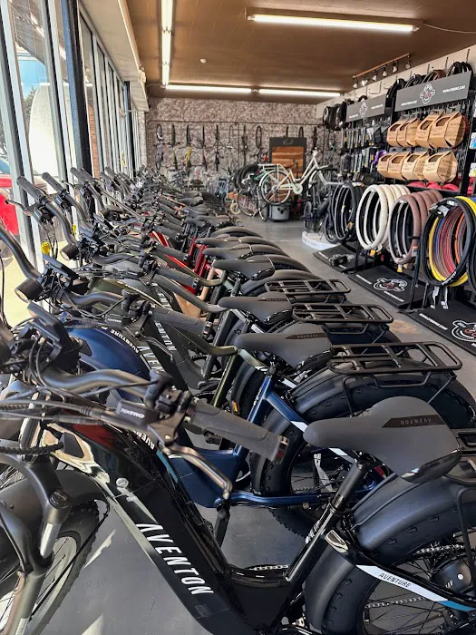 CFB Bike Shop Picture 4