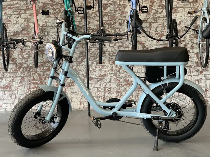 CFB Bike Shop Picture 10