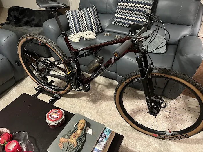 Trek Bicycle Southlake Picture 4