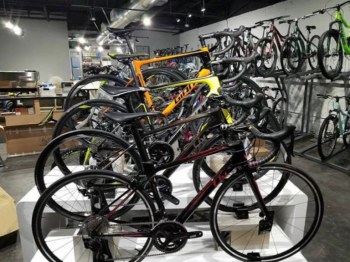 Velo Cafe - Bicycle Shop Picture 4