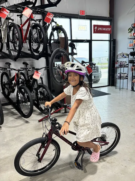 Sunrise Bicycle Shop Picture 9