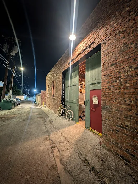 Bullseye Bike Shop Picture 10