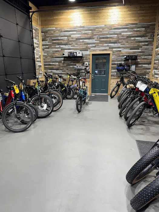 Cyclone Electric Bikes Picture 3