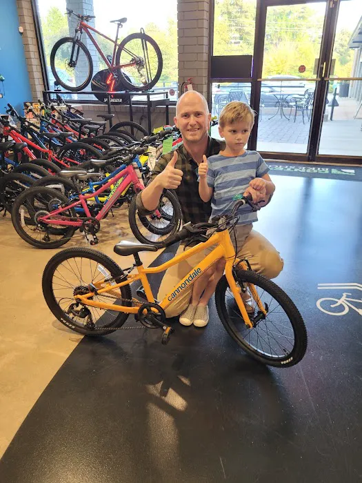 Conte's Bike Shop Picture 1