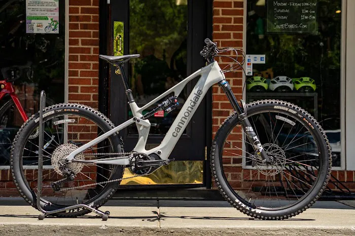 Conte's Bike Shop Picture 6