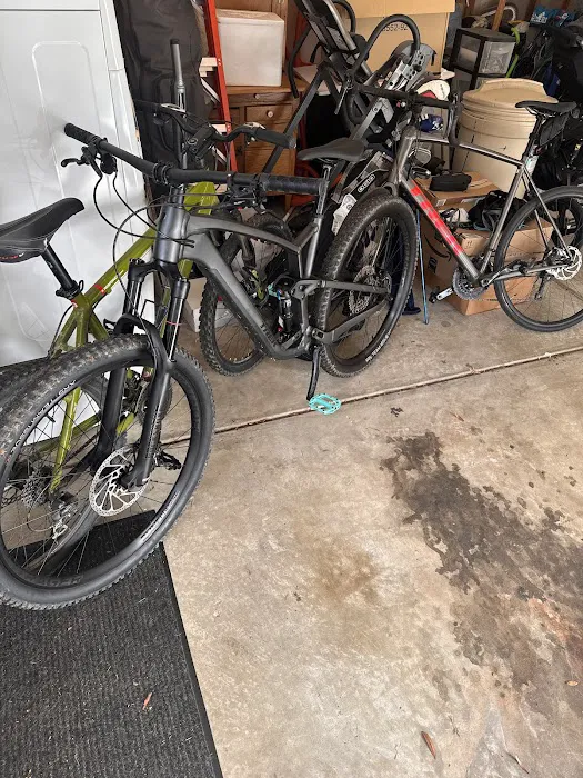 Trek Bicycle North Raleigh Picture 6