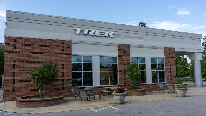 Trek Bicycle Cary Picture 2