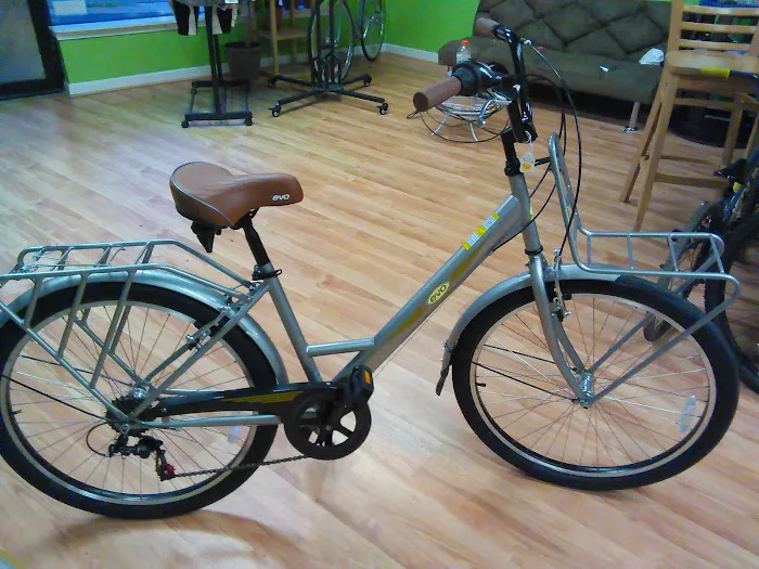 Spokes Bicycle Company Picture 9