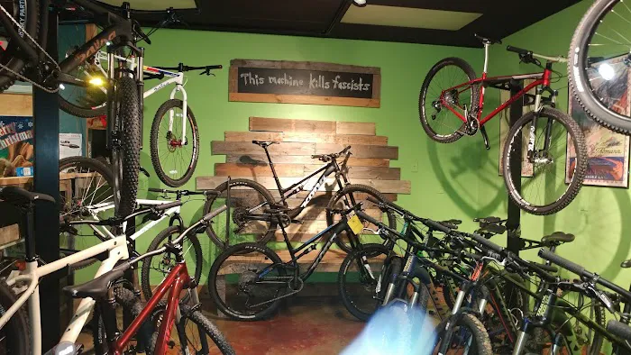 Revolution Cycles Picture 9