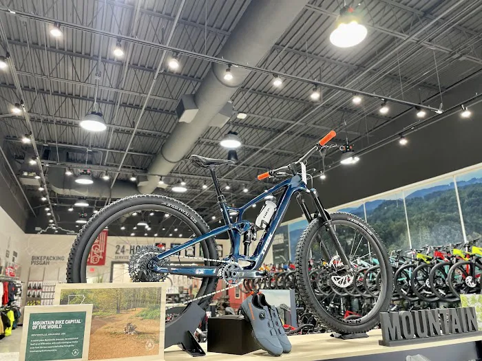 Trek Bicycle Greensboro Picture 2