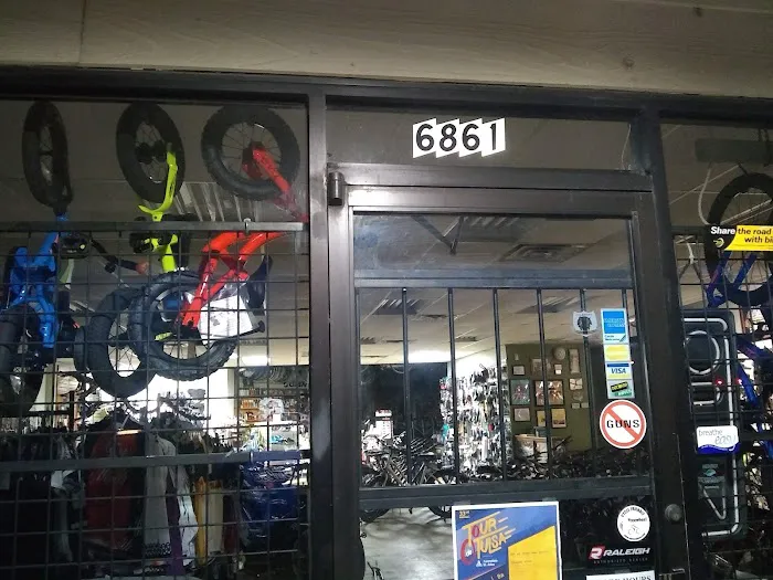 Tom's Bicycles Picture 7