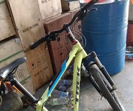 Trek